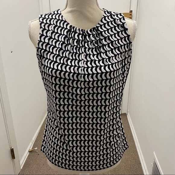 Calvin Klein Tops - Calvin Klein Tank Top